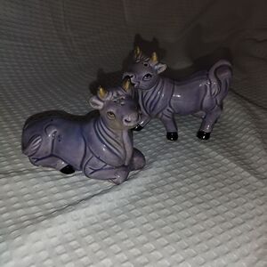 Vintage Kenmar Japan Souvenir Purple Cow Salt and Pepper Shakers (1975)